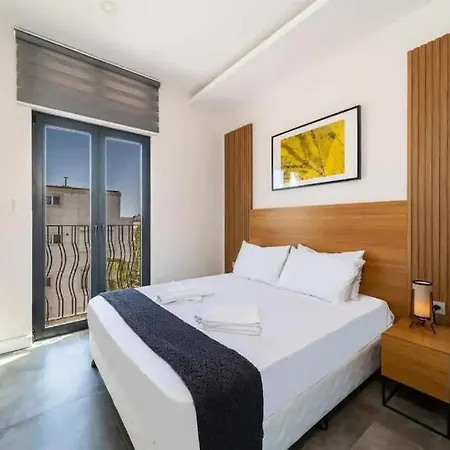 Pomruj Lara Apartamento *